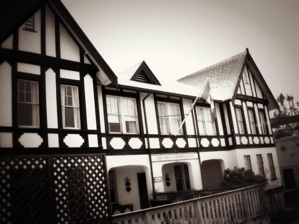 The Old Courthouse Inn Powell River Rom bilde