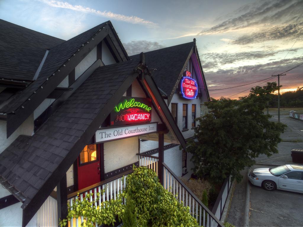 The Old Courthouse Inn Powell River Eksteriør bilde
