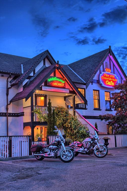 The Old Courthouse Inn Powell River Eksteriør bilde