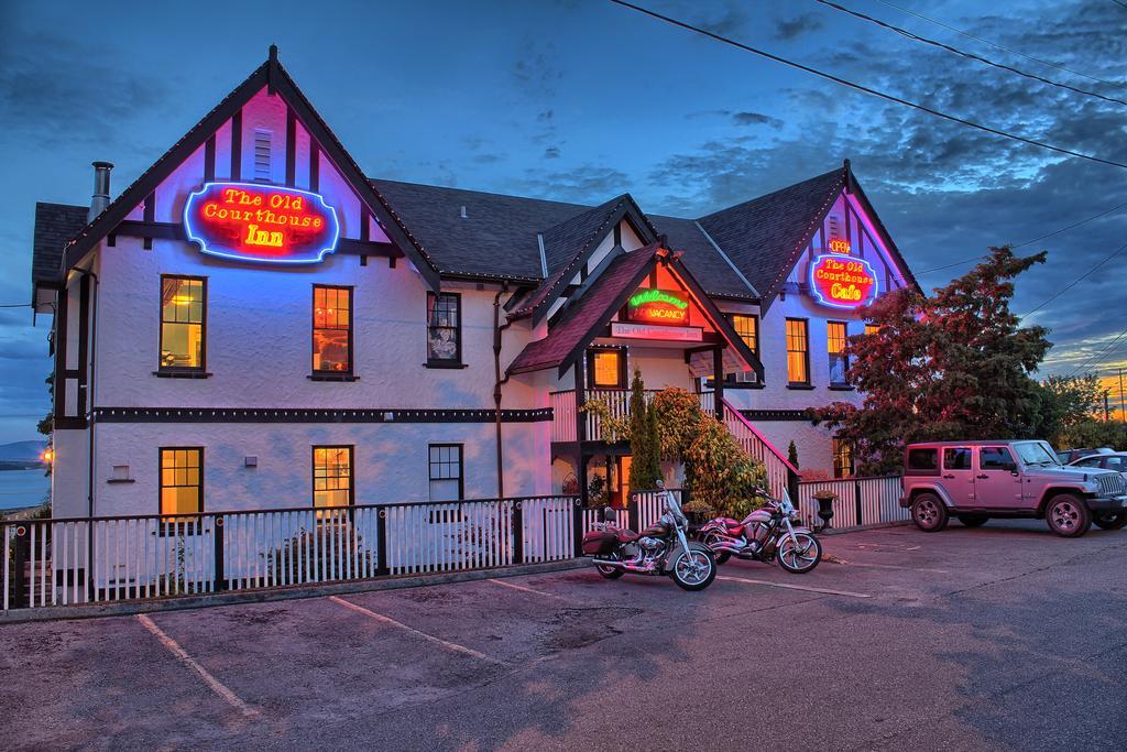 The Old Courthouse Inn Powell River Eksteriør bilde