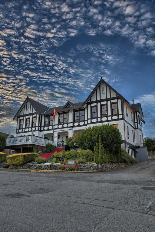 The Old Courthouse Inn Powell River Eksteriør bilde